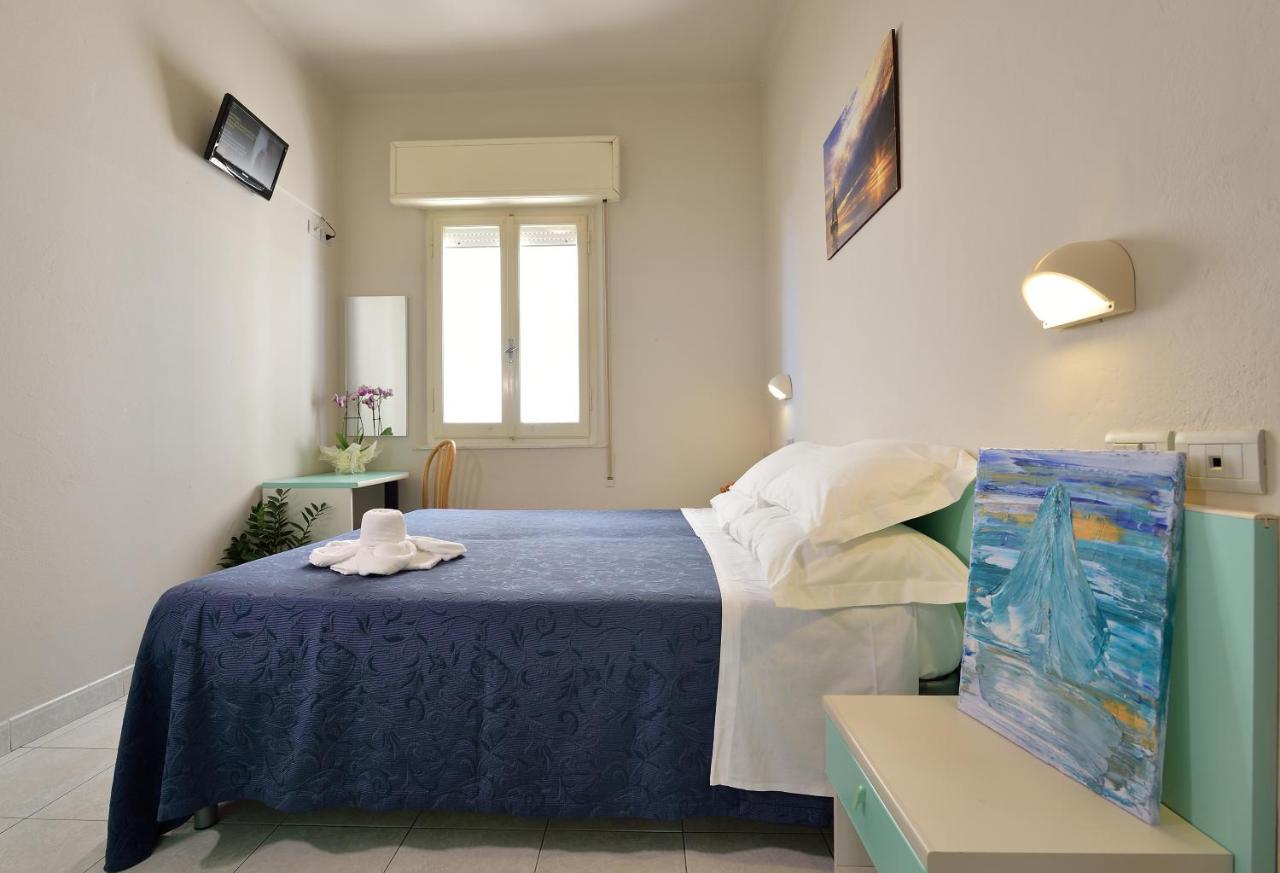 Hotel Oltremar B&B Cattolica Eksteriør bilde