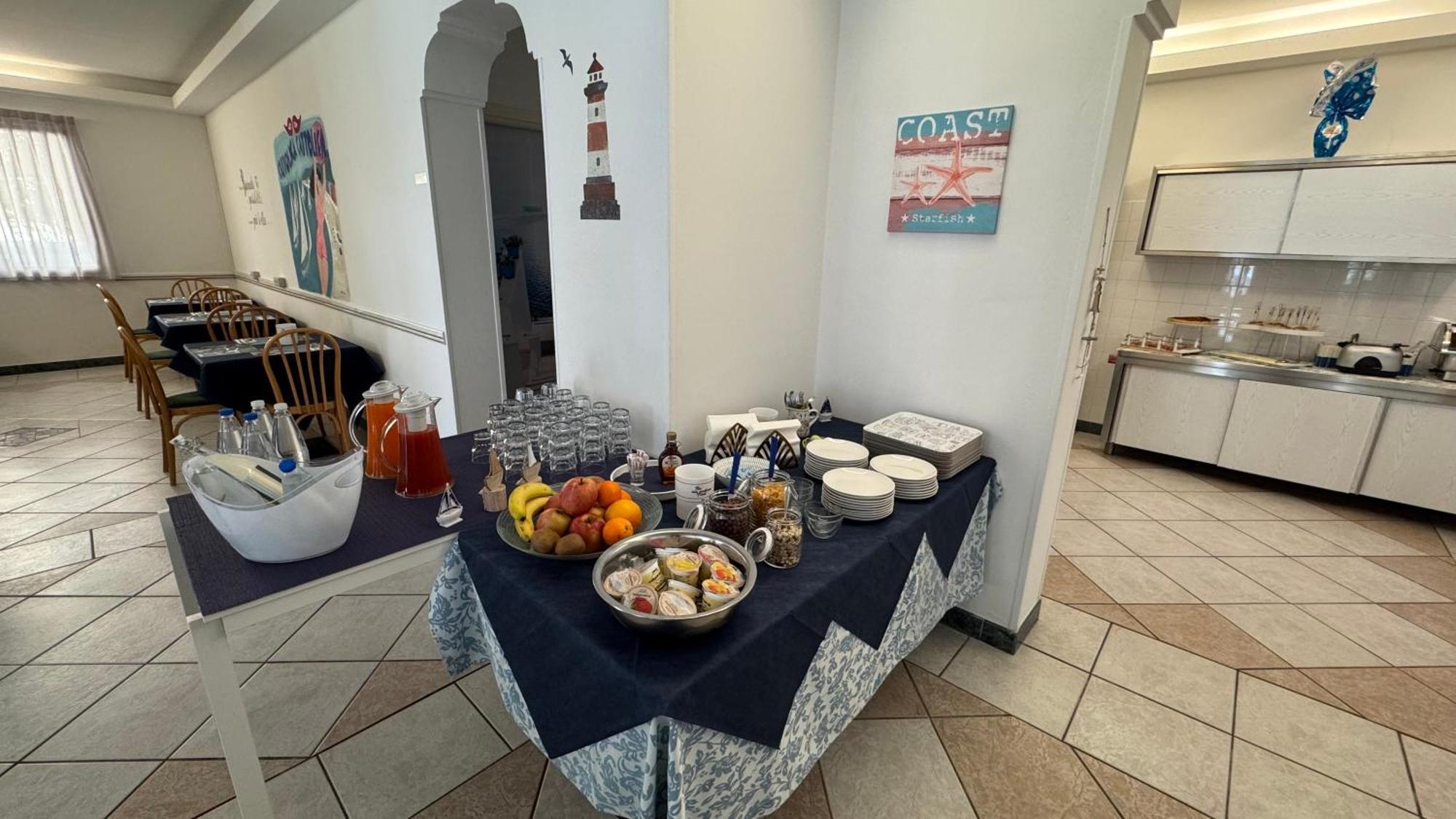 Hotel Oltremar B&B Cattolica Eksteriør bilde